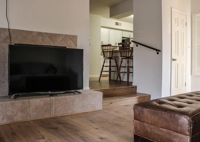 Privatunterkunft 87 Mountain View - Private Bedrooms With Shared Bathroom In Co-living House *