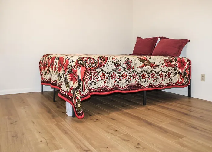 87 Mountain View - Private Bedrooms With Shared Bathroom In Co-living House Phoenix